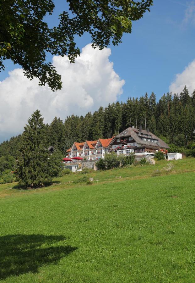 Jufa Hotel Schwarzwald Lenzkirch Exterior photo